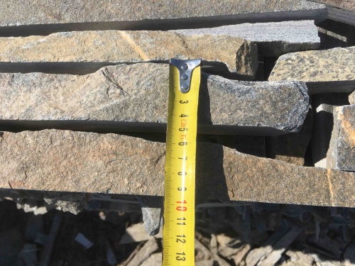 Горбушка златолит мультиколор для облицовки купить в Александровске