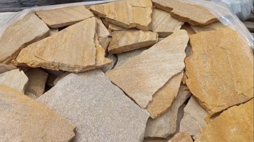 Плитняк златолит жёлтый для цоколя купить в Александровске