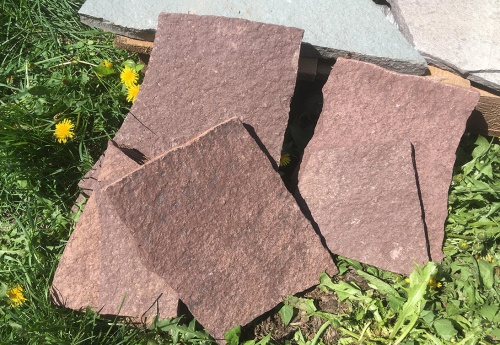 Плитняк лемезит бордовый для цоколя 1,5-2 см купить в Александровске