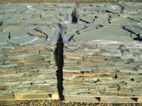 Плитняк златолит зелёный для цоколя, отмостки купить в Александровске