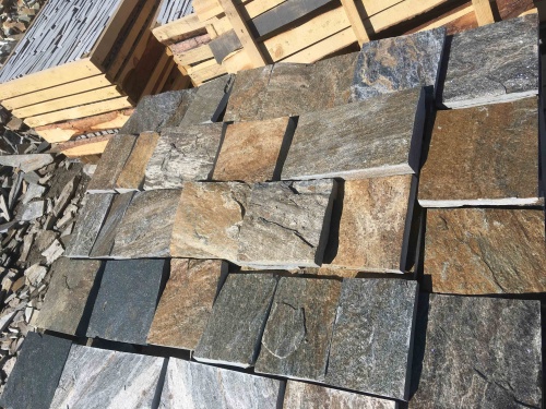 Плитка пилёная златолит Уральский для цоколя, отмостки купить в Александровске