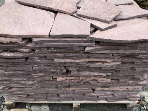 Плитняк лемезит бордовый для облицовки цоколя 20-25 мм  купить в Александровске